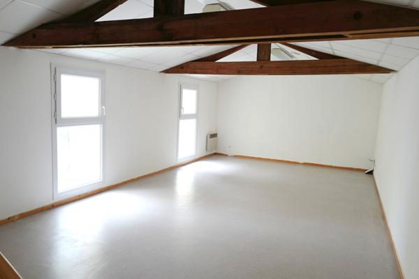 Ensemble immobilier : maison bourgeoise et dépendance