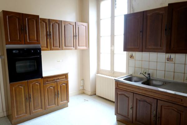 Ensemble immobilier : maison bourgeoise et dépendance