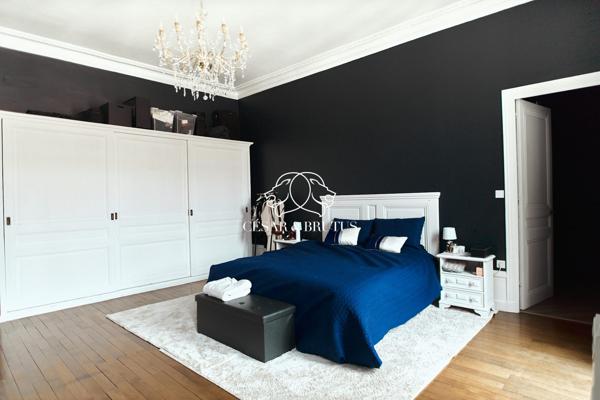 A louer – L’EXCEPTION ROANNAISE – 266 m² DE LUXE ET D’ESPACE (IDÉAL FAMILLE)