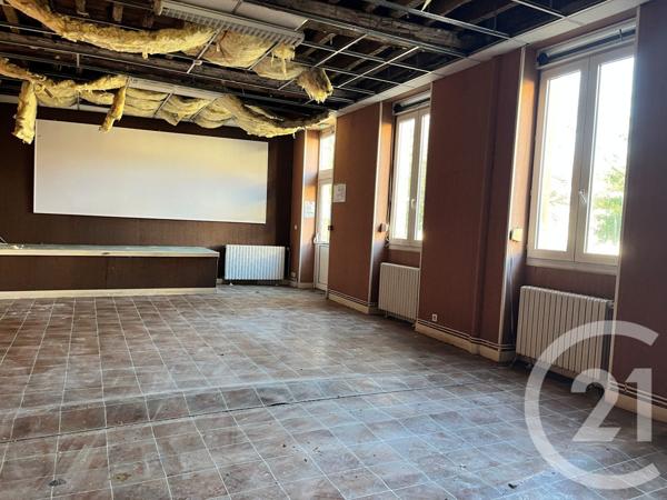 Maison à vendre  45 pièces - 600 m2 ENTRAINS SUR NOHAIN - 58