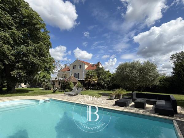 Draveil, Maison 5 Chambres -  320 m² à vendre