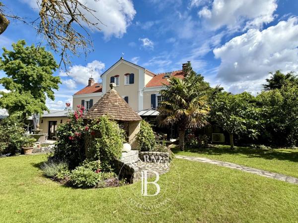 Draveil, Maison 5 Chambres -  320 m² à vendre