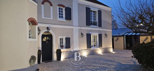 Draveil, Maison 5 Chambres -  320 m² à vendre