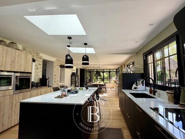 Draveil, Maison 5 Chambres -  320 m² à vendre