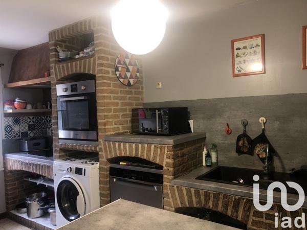 Pavillon 7 pièces de 112 m² à Waziers (59119)