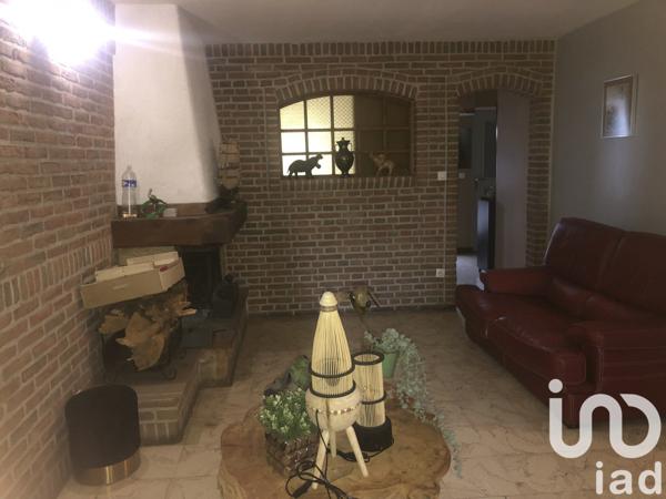 Pavillon 7 pièces de 112 m² à Waziers (59119)