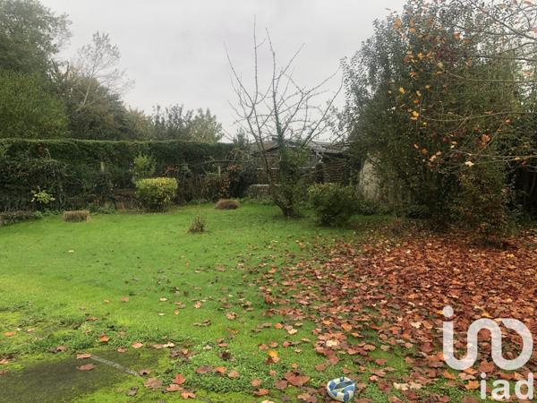 Pavillon 7 pièces de 112 m² à Waziers (59119)