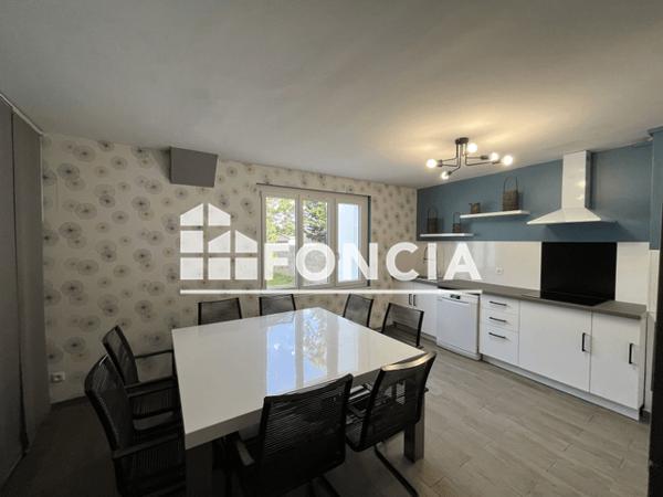 Location Maison 10 pièces 169.96 m² - 42 BOULEVARD DE LA FRATERNITE Saint-nazaire 44600