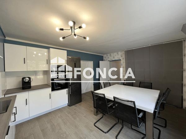 Location Maison 10 pièces 169.96 m² - 42 BOULEVARD DE LA FRATERNITE Saint-nazaire 44600