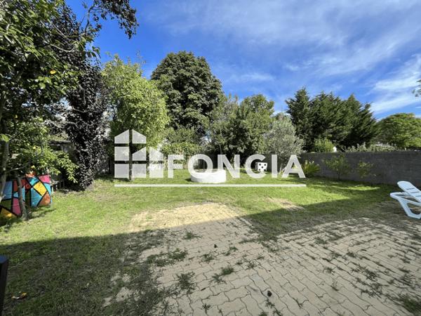 Location Maison 10 pièces 169.96 m² - 42 BOULEVARD DE LA FRATERNITE Saint-nazaire 44600