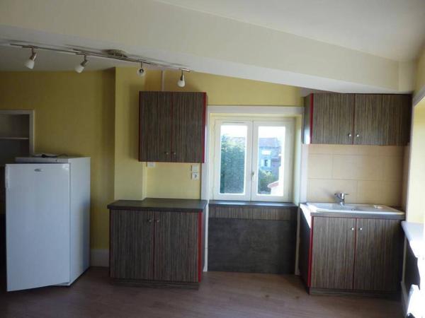 MONTRBISON - Appartement F2