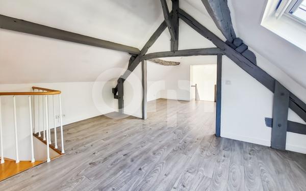 Maison à vendre    2 pièces •  Nanteuil-le-Haudouin