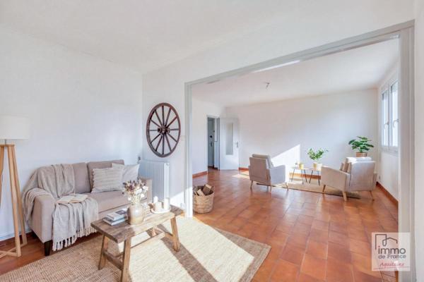 T5 de 81m2 avec cave et jardin collectif