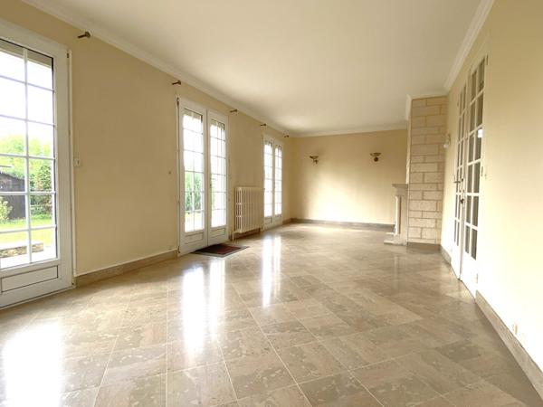 Maison Crepy En Valois 6 pièce(s) 110 m2