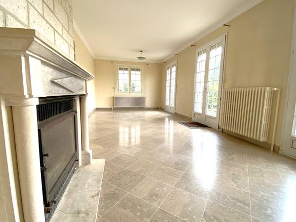 Maison Crepy En Valois 6 pièce(s) 110 m2