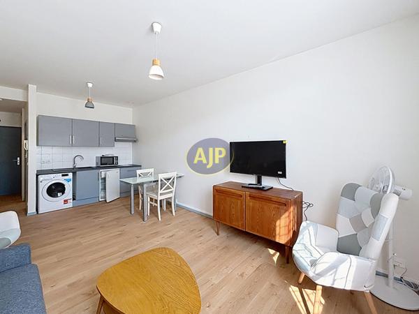 Location appartement Rochefort : 614 € - AJP Immobilier Rochefort