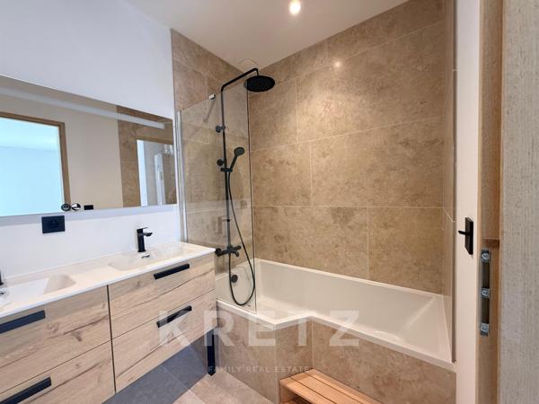 Les Taillades — Appartement T4 Neuf en rez-de-jardin avec vue sur le Luberon
