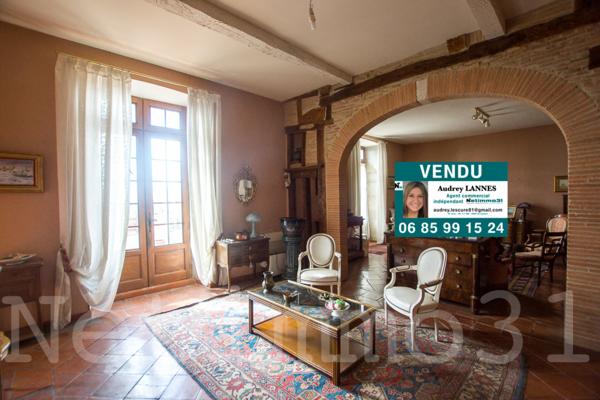 Très bel immeuble en plein coeur de ville