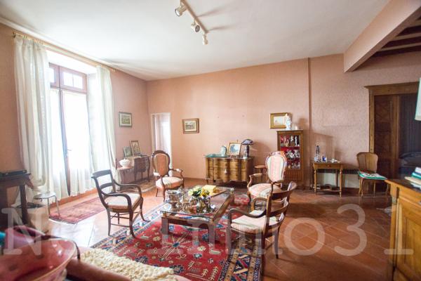Très bel immeuble en plein coeur de ville