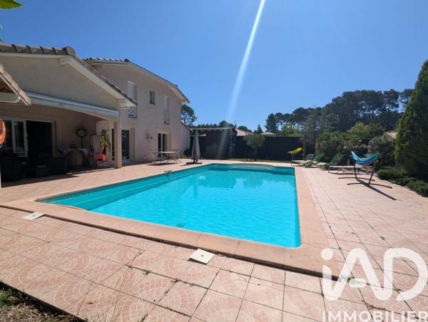 Maison à vendre 9 pièces 263 m² Mont-de-Marsan