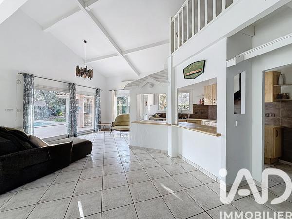 Maison à vendre 9 pièces 263 m² Mont-de-Marsan