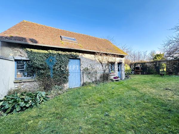 Maison
                                                                                                                                                                                                                                                                                                                        4 pièce(s)                                                                                                                                                                                                          3 chambre(s)                                                                                                                                                                                                          85  m²