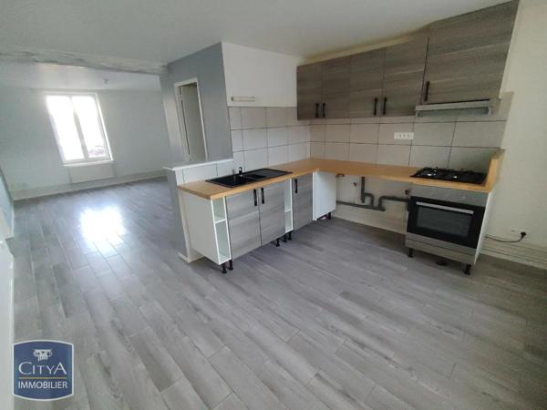 Appartement à louer 4 pièces 68.18m² Vrigne aux Bois (08330)