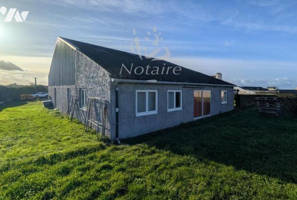 À proximité des plages, charmante maison en pierre rénovée avec dépendance et jardin sur 1340m2