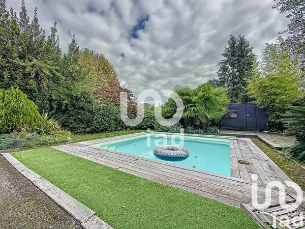 House for sale 6 rooms 207 m² Tarbes