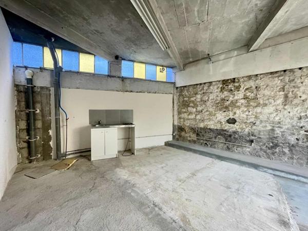 Immeuble de 540m² à usage mixte(commercial et d'habitation)