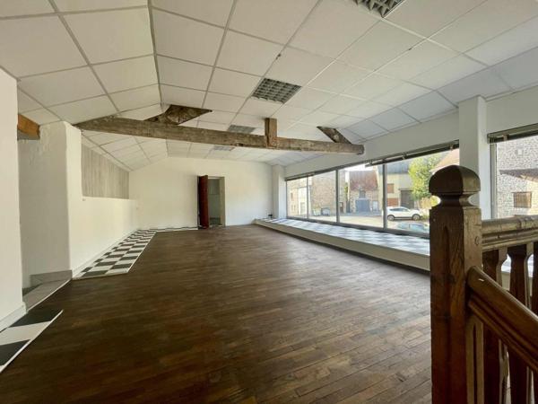 Immeuble de 540m² à usage mixte(commercial et d'habitation)