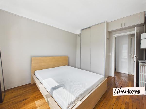 Charmant T2 traversant de 37 m² – Lumineux, au 5ᵉ étage avec ascenseur – Paris 11ᵉ (Voltaire)