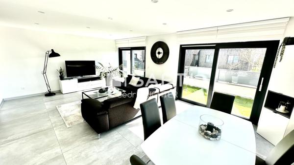 Rare à la vente : Maison d'architecte entièrement de plain pied avec sous-sol