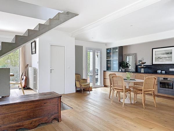 Magnifique Maison Rénovée à La Varenne Saint-Hilaire