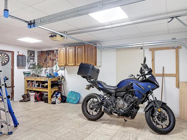 Magnifique Maison Rénovée à La Varenne Saint-Hilaire