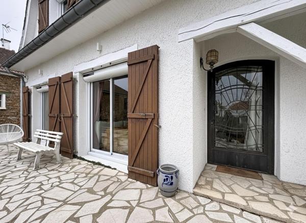 Magnifique Maison Rénovée à La Varenne Saint-Hilaire