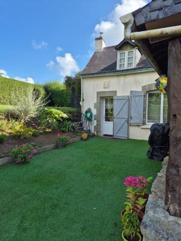 Maison de caractère au centre ville du Faouët