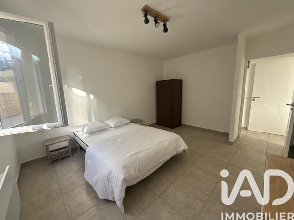 Location maison 3 pièces 80 m² Aramon