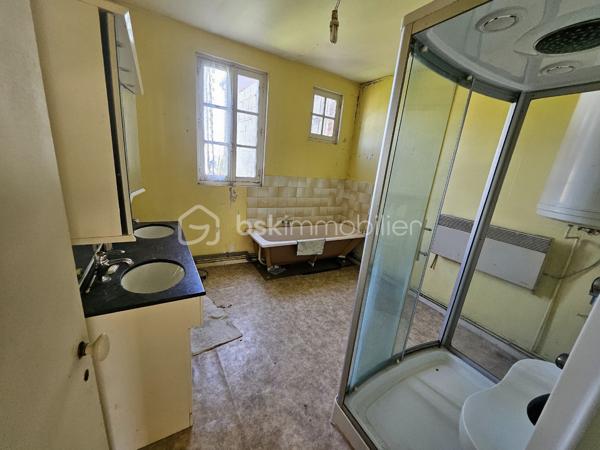 Maison ancienne de 195 m²