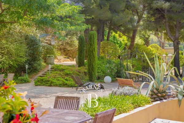 Cassis, Propriété 4 Chambres -  280 m² à vendre
