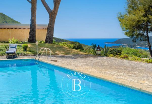 Cassis, Propriété 4 Chambres -  280 m² à vendre