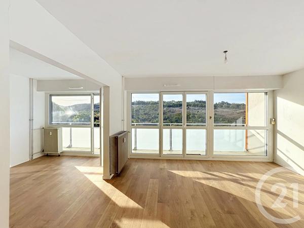 Appartement F4 à vendre  4 pièces - 82,08 m 2   DIJON  - 21