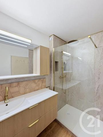 Appartement F4 à vendre  4 pièces - 82,08 m 2   DIJON  - 21