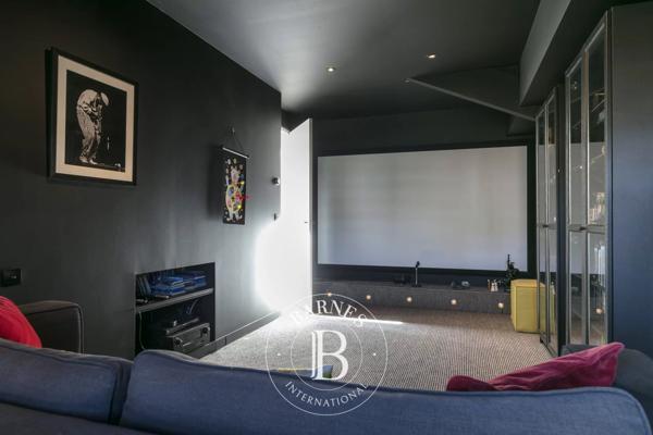 Issy-les-Moulineaux, Maison 4 Chambres -  253 m² à vendre