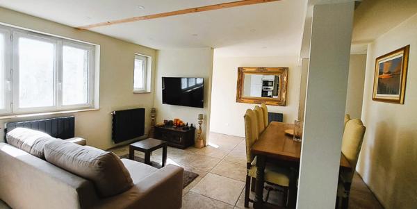 Maison  4 pièce(s) 77 m2 - 2 CHAMBRES