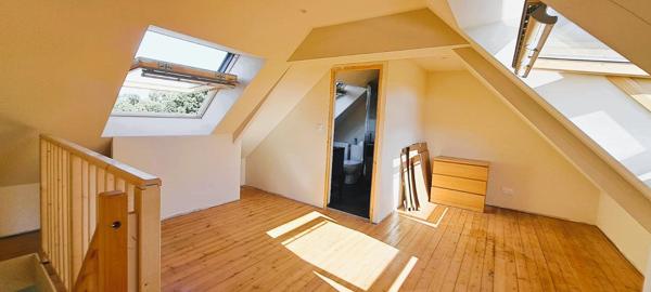 Maison  4 pièce(s) 77 m2 - 2 CHAMBRES