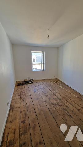 CENTRE VILLE-IMMEUBLE ENTIER MIXTE COMMERCE ET HABITATION