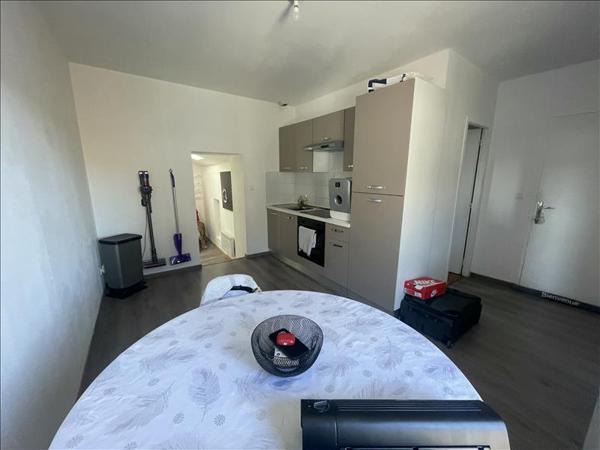 Immeuble à vendre |  Valence |  200 m²