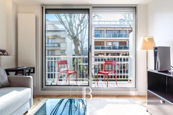 Neuilly-sur-Seine, Appartement  29 m² à vendre