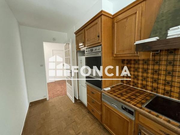 Location Appartement 4 pièces 70 m² - 19 CH DE CHATEAU GOMBERT Marseille 13013